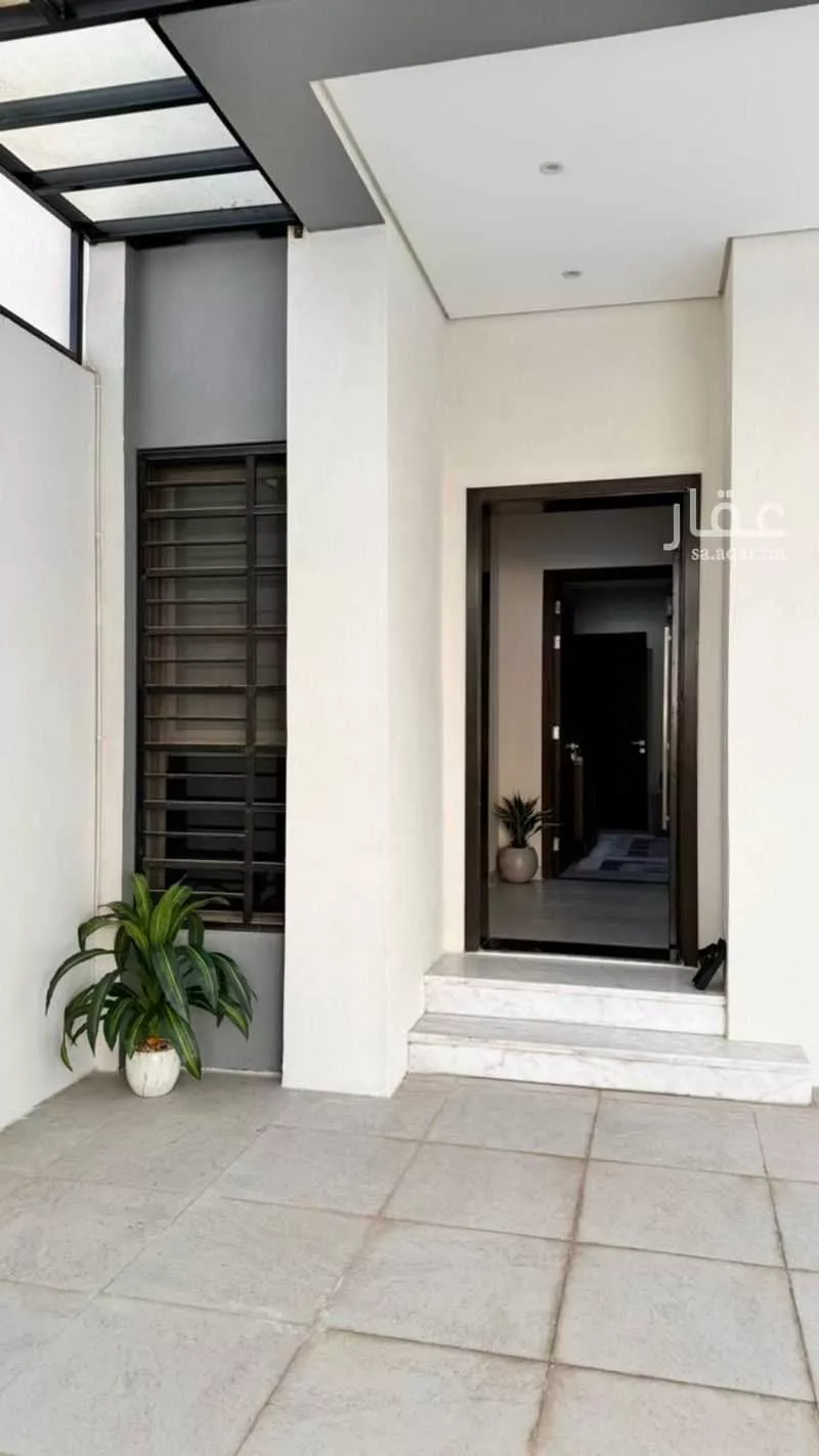 5 bedroom floor in Okaz 6