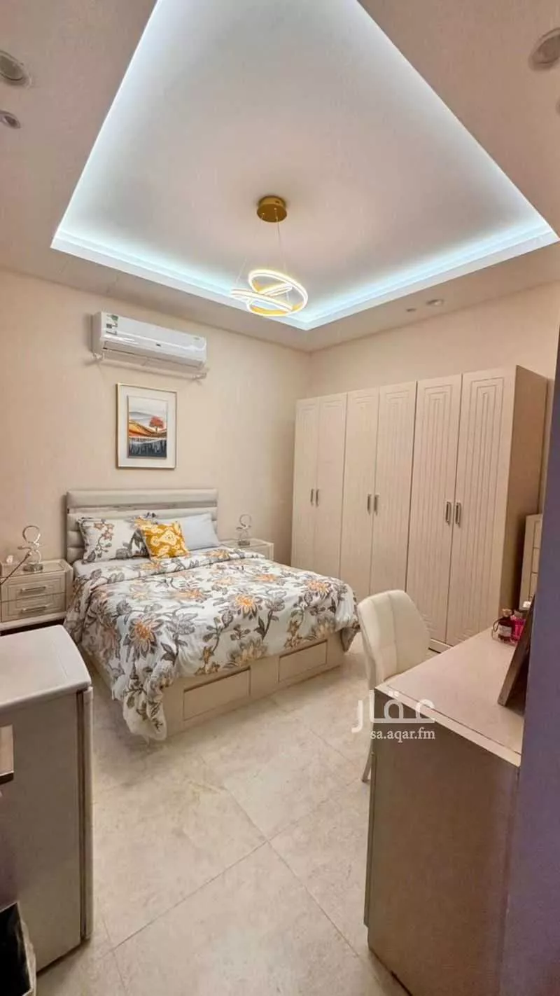 5 bedroom floor in Okaz 10