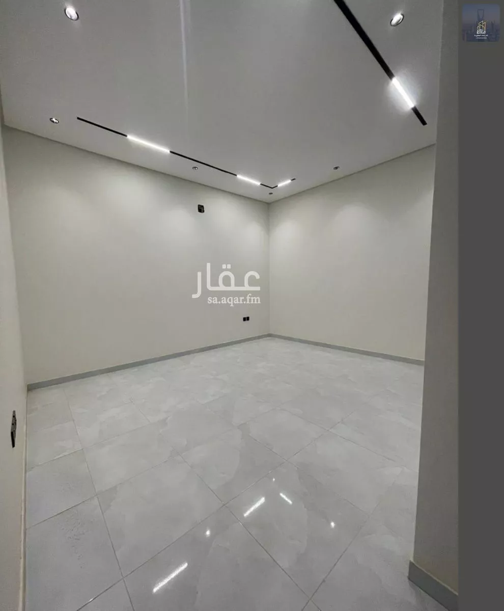 5 bedroom floor in Al Janadriyah 13