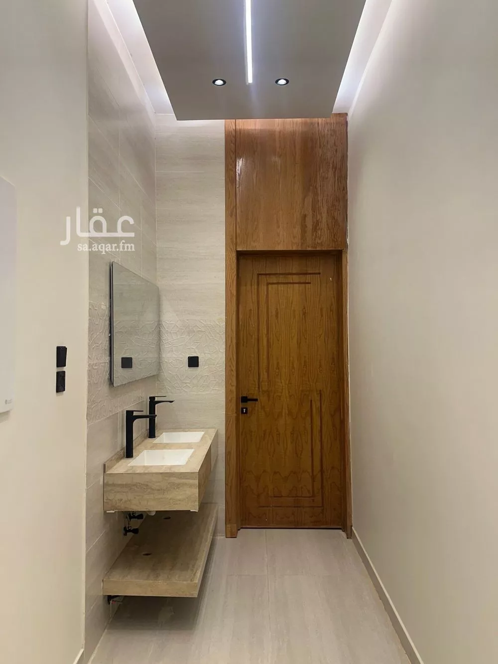 4 bedroom floor in Dahiat Namar 9