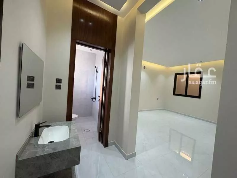 5 bedroom floor in Okaz 7