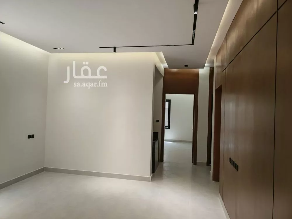 6 bedroom floor in Al Rimal 15