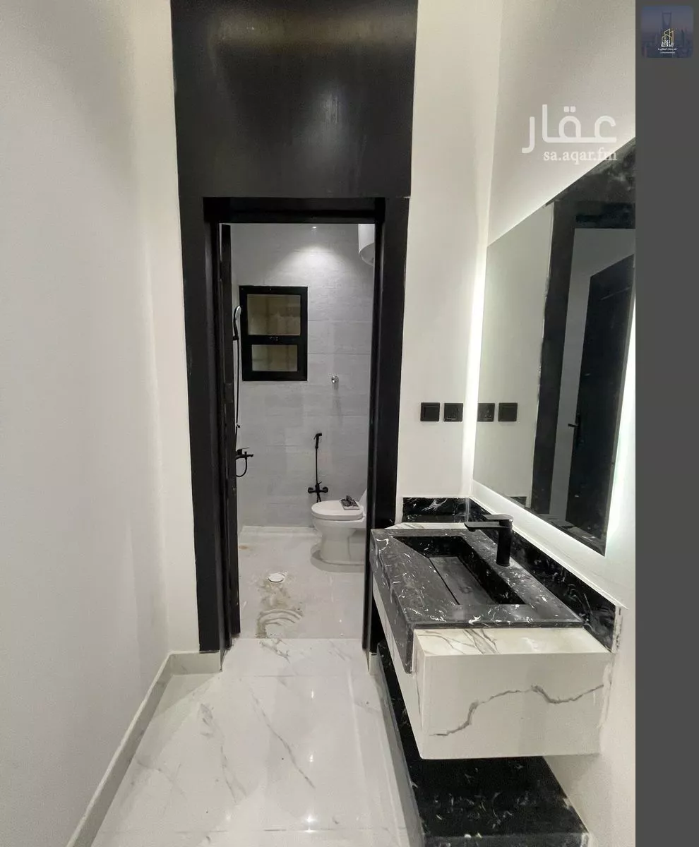 5 bedroom floor in Al Janadriyah 8
