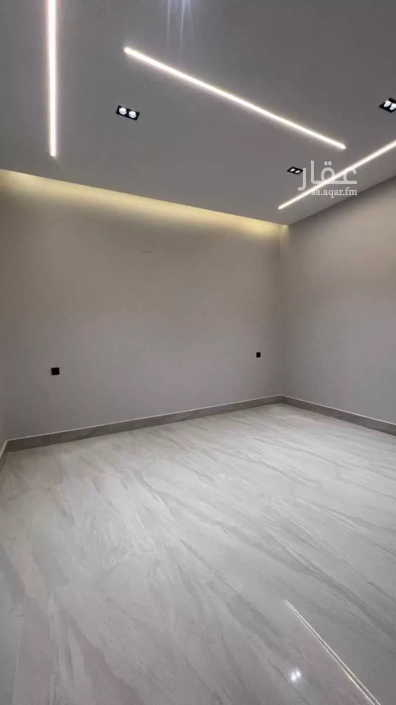 3 bedroom floor in Okaz 12