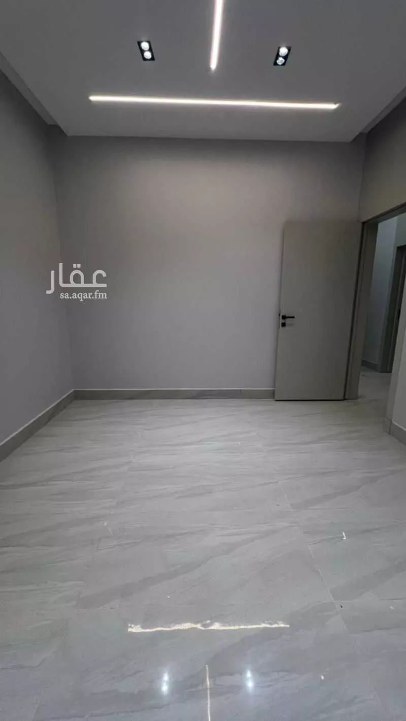 3 bedroom floor in Okaz 8