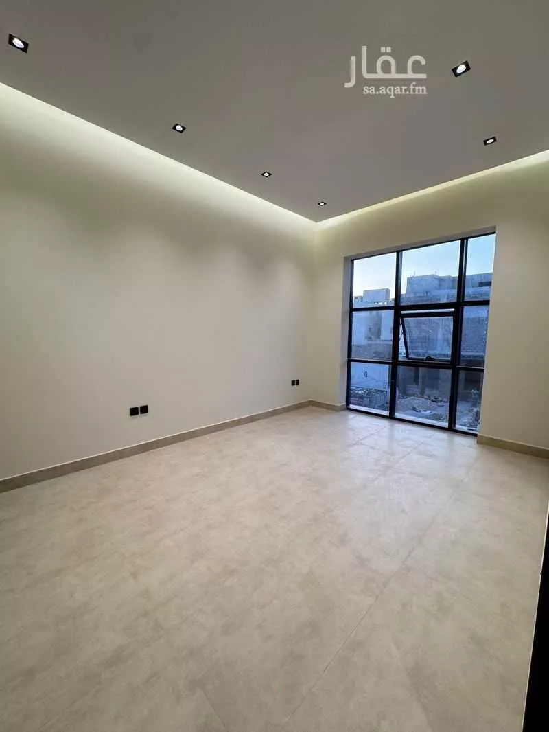 دور 3 غرف في العارض 9