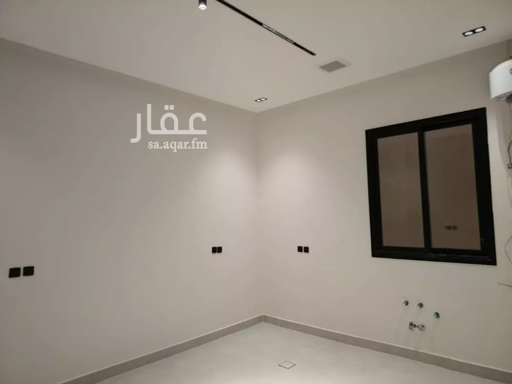 دور 6 غرف في الرمال 11