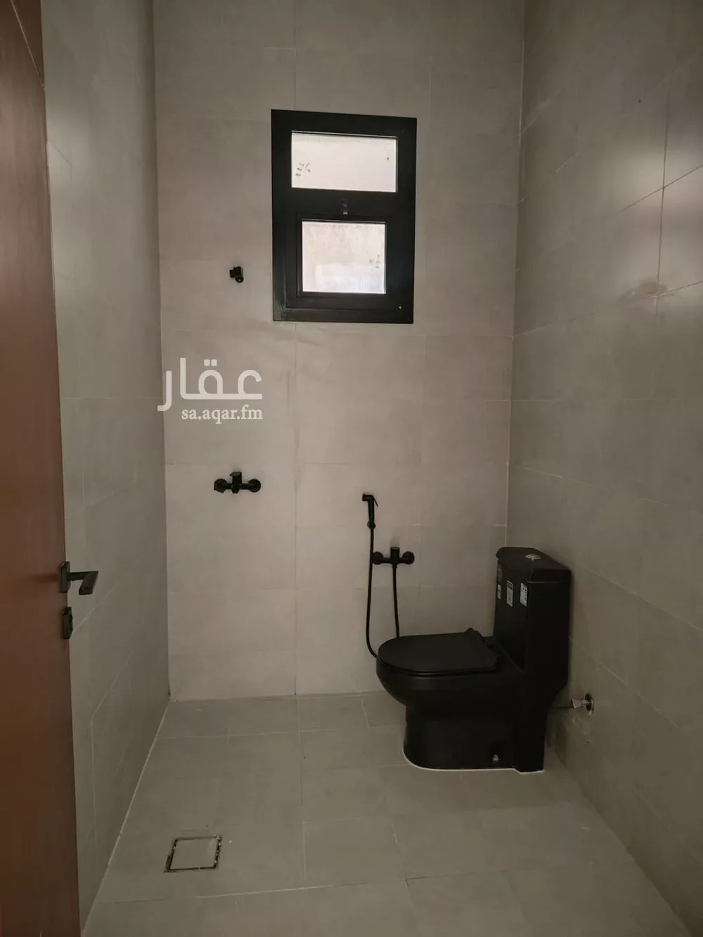 دور 6 غرف في الرمال 10