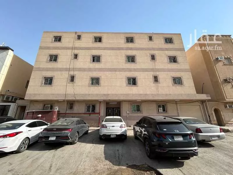 42 bedroom building in Ad Dar Al Baida, Riyadh 2