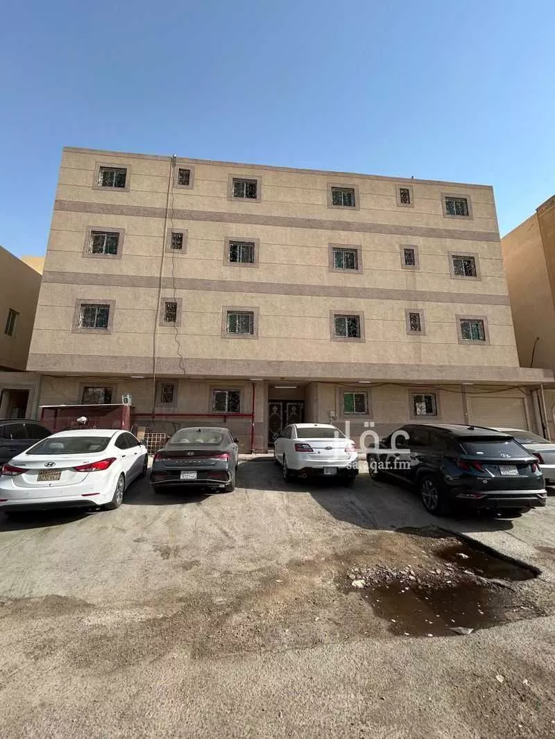 42 bedroom building in Ad Dar Al Baida, Riyadh 3