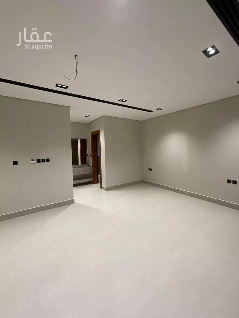 دور 4 غرف في النرجس 4