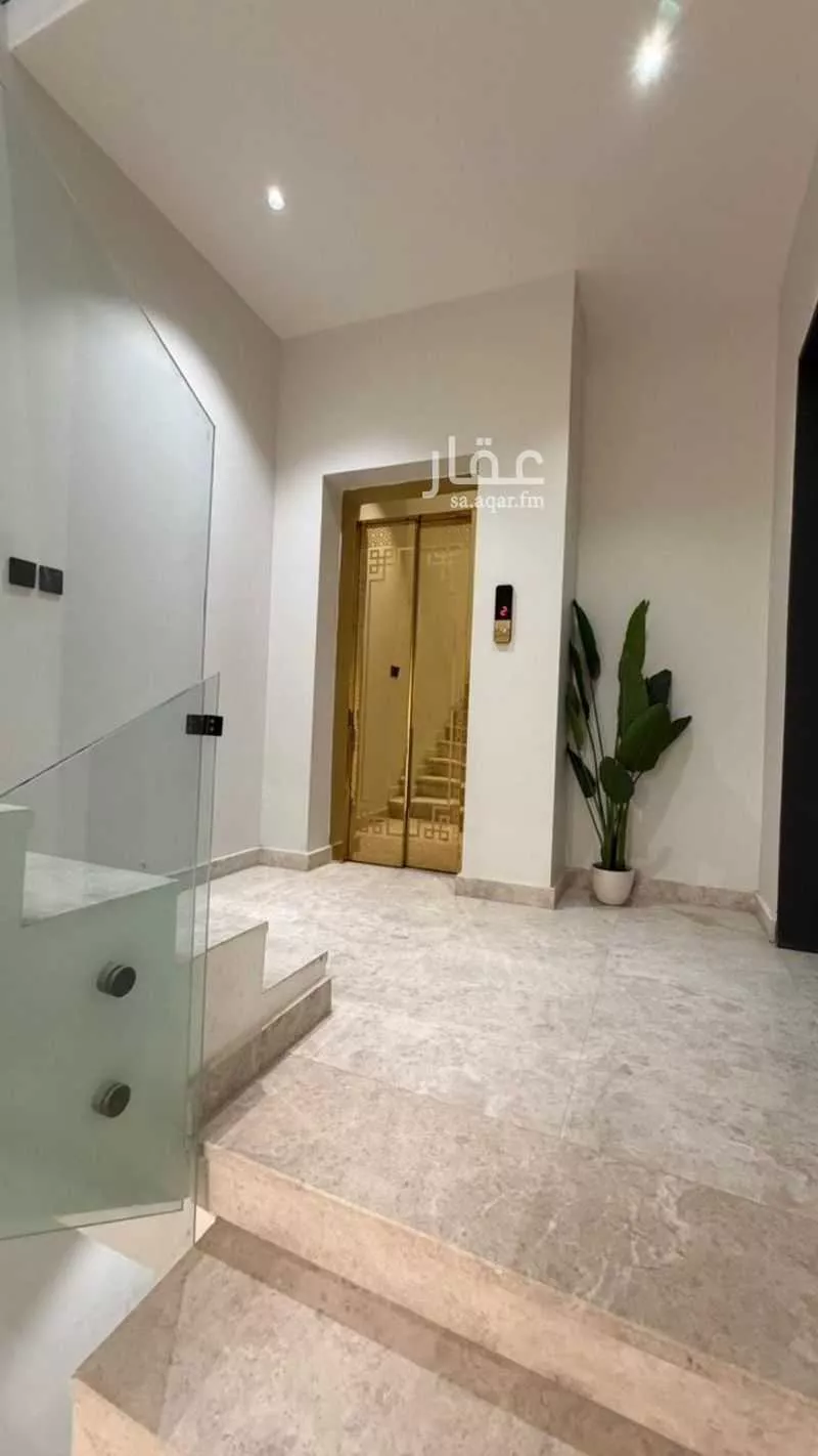 دور 3 غرف في العارض 3