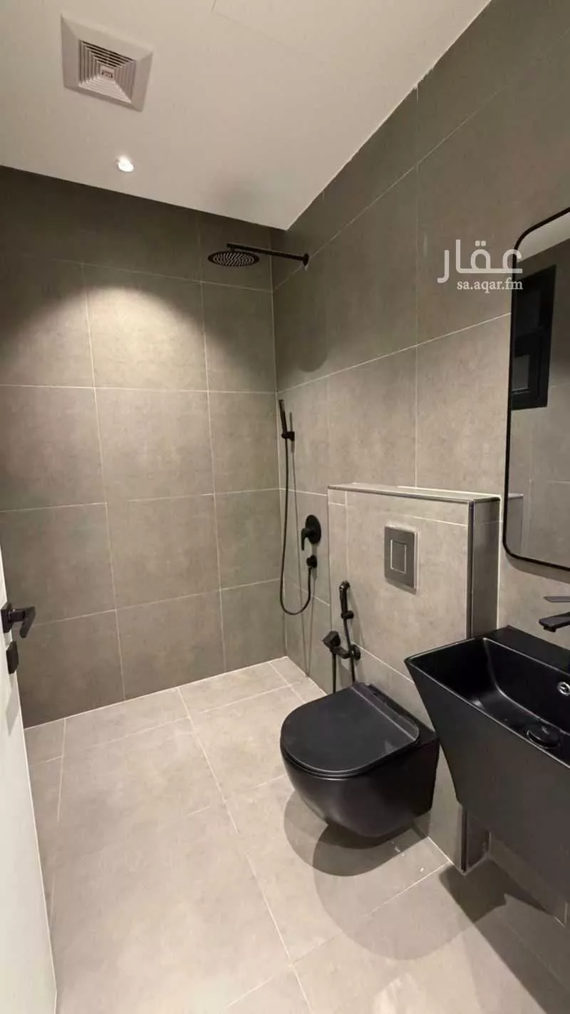 دور 3 غرف في العارض 8