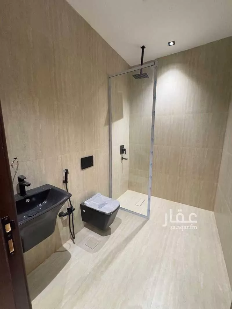 3 bedroom floor in Al Aridh 12