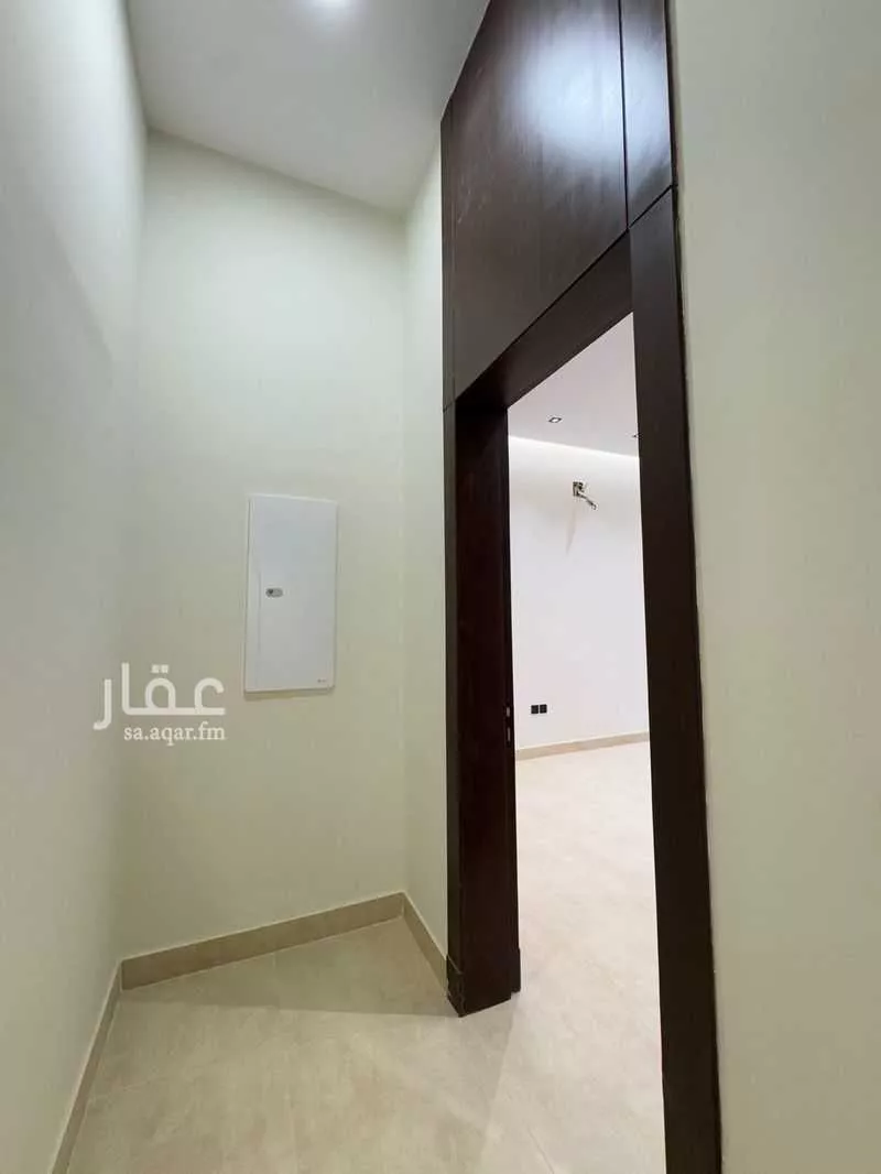 دور 4 غرف في العارض 4