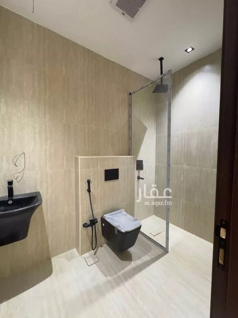 دور 4 غرف في العارض 9