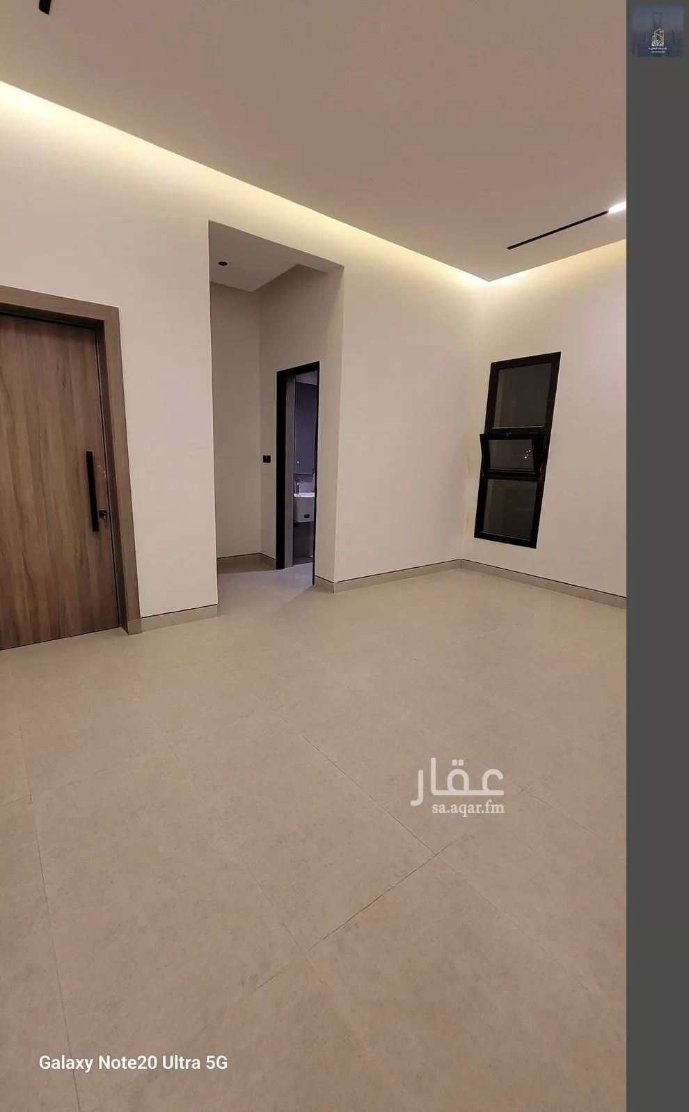 5 bedroom floor in Al Janadriyah 9