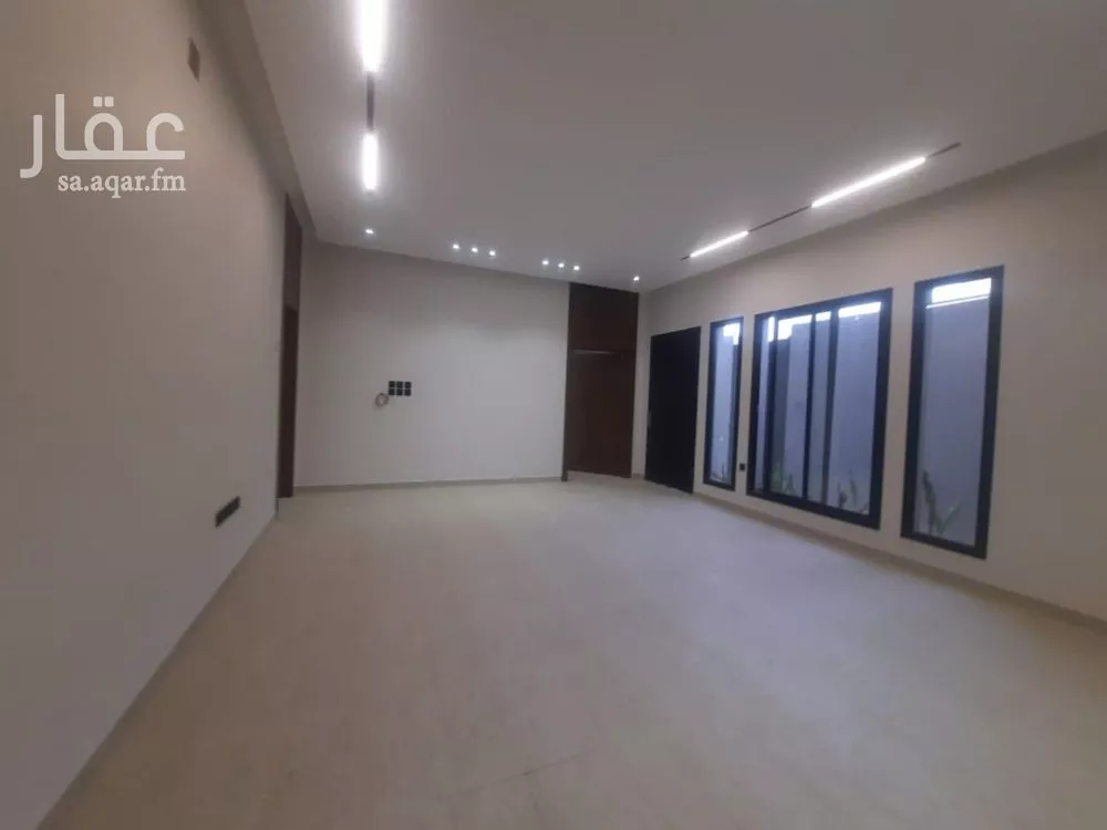 4 bedroom floor in Al Zahrah 3