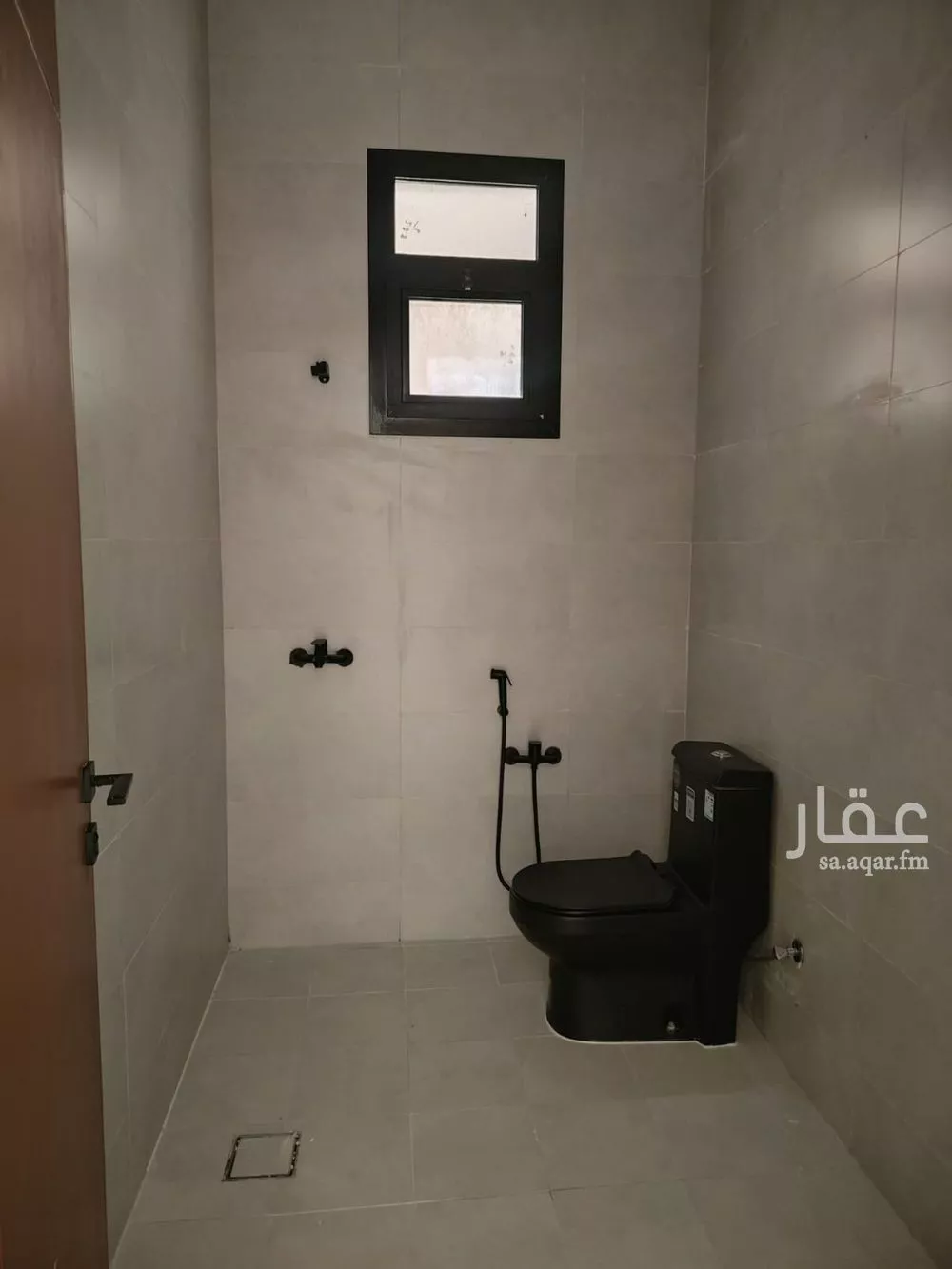 6 bedroom floor in Al Rimal 18