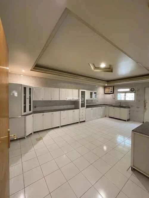10 bedroom villa in Ar Raid 14