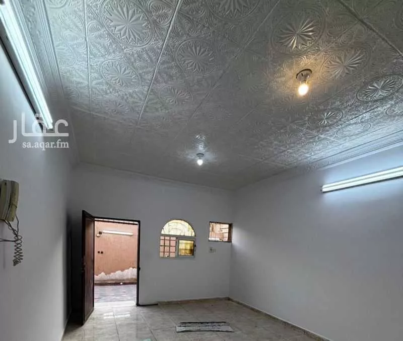 4 bedroom floor in Tuwaiq 12