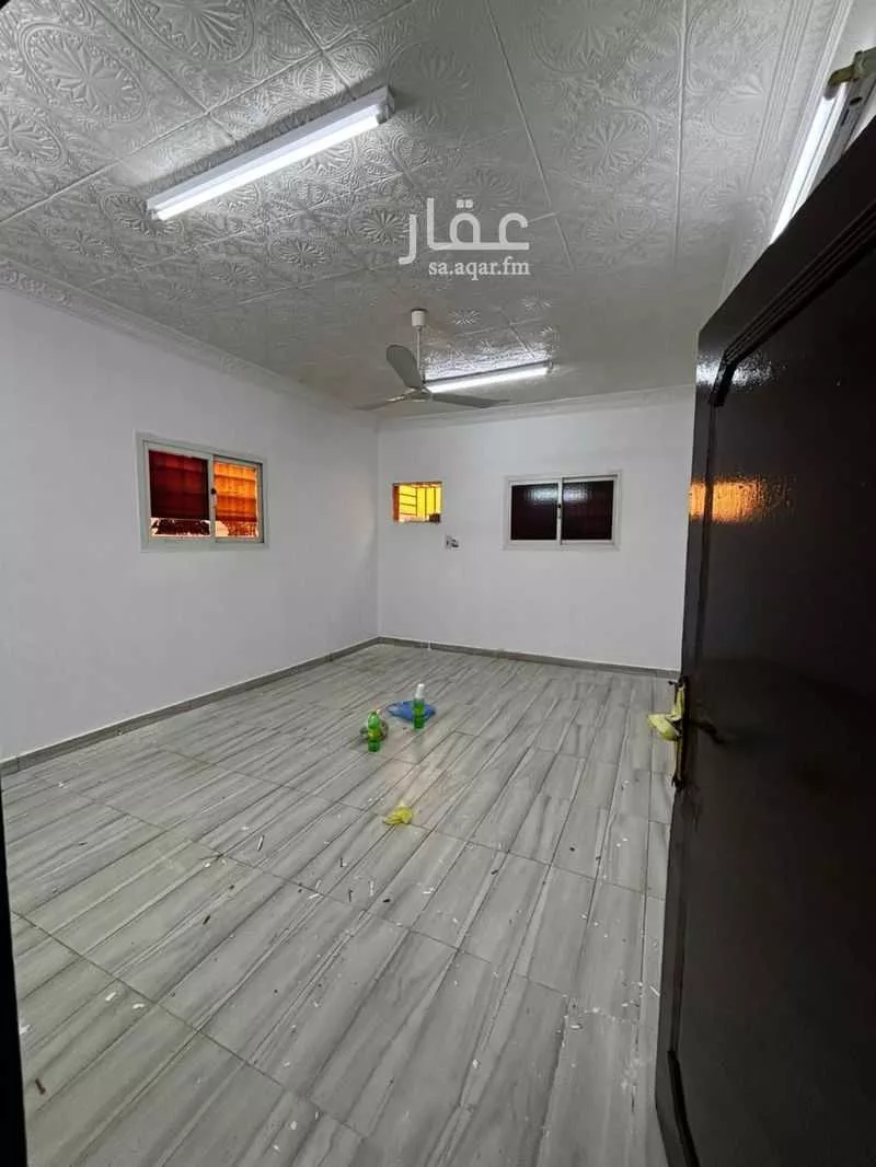 4 bedroom floor in Tuwaiq 3