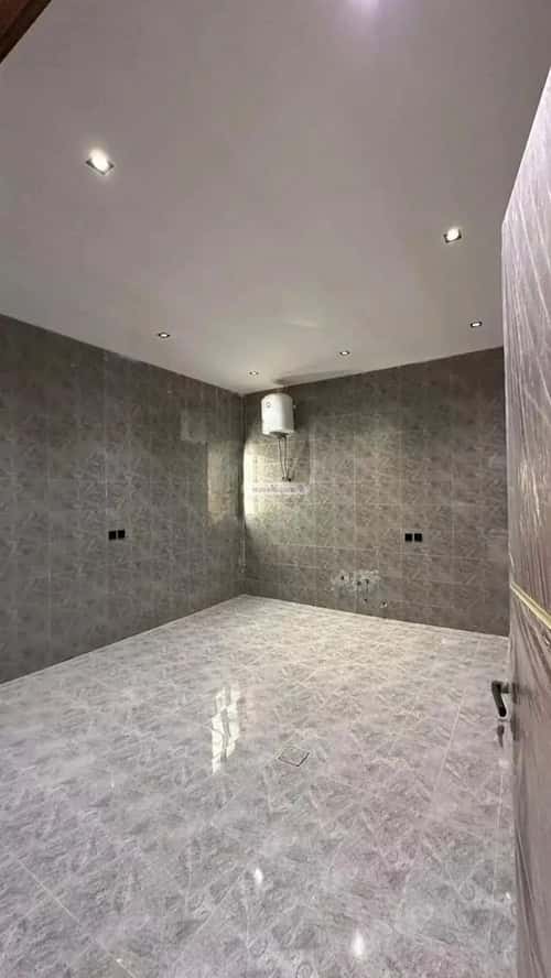 6 bedroom villa in Al Farouq, Riyadh 6