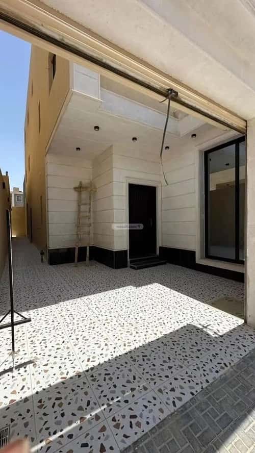 6 bedroom villa in Al Farouq, Riyadh 8