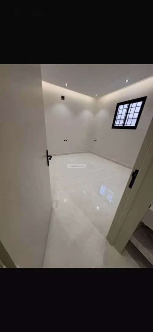 4 bedroom apartment in Tuwaiq 2