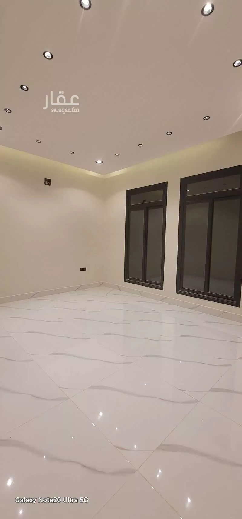 5 bedroom floor in Al Janadriyah 8