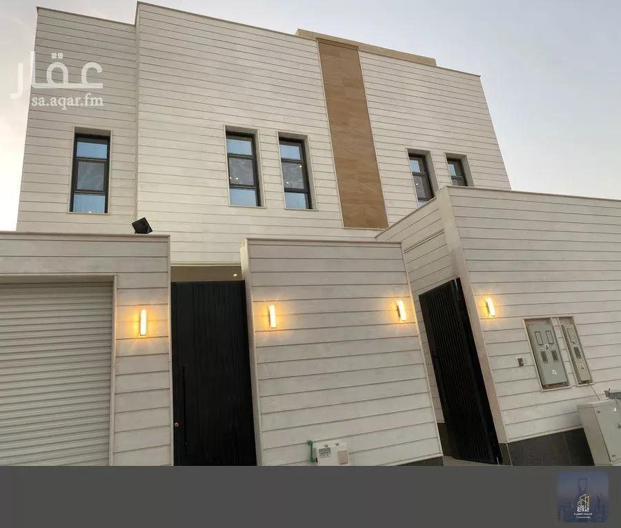 5 bedroom floor in Al Janadriyah 13