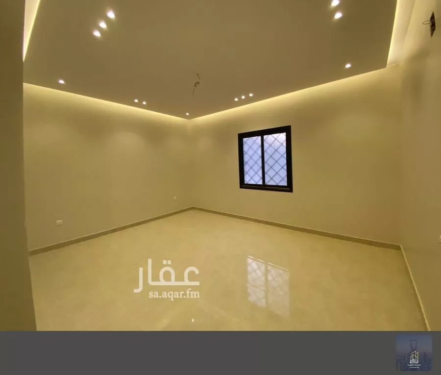 5 bedroom floor in Al Janadriyah 3