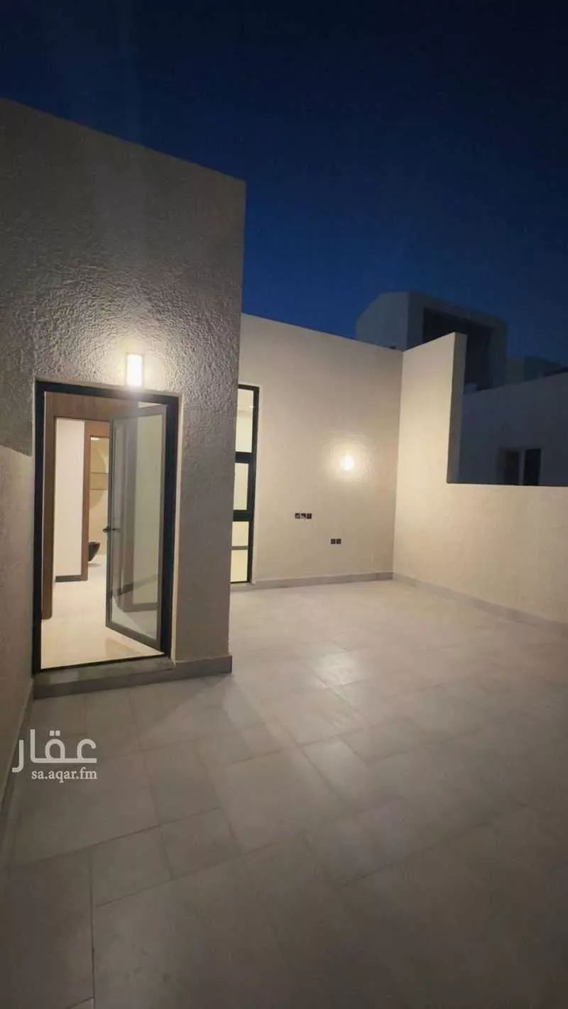 دور 4 غرف في العارض 10