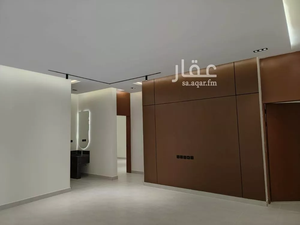 6 bedroom floor in Al Rimal 2