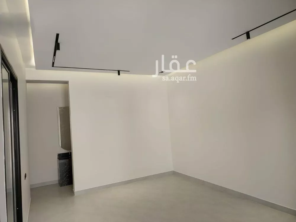 6 bedroom floor in Al Rimal 8