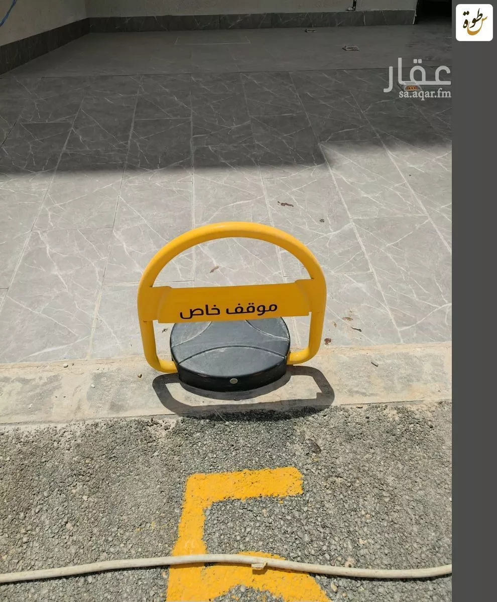 6 bedroom floor in Al Rimal 9