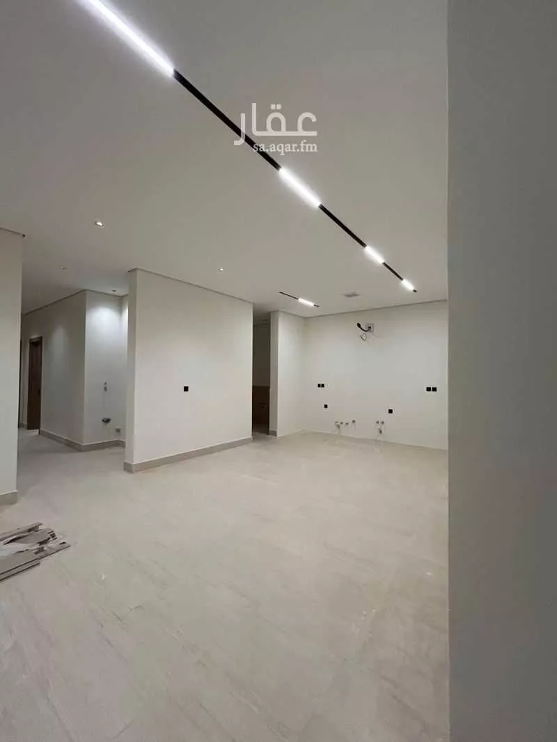 3 bedroom floor in Al Nuzhah 6