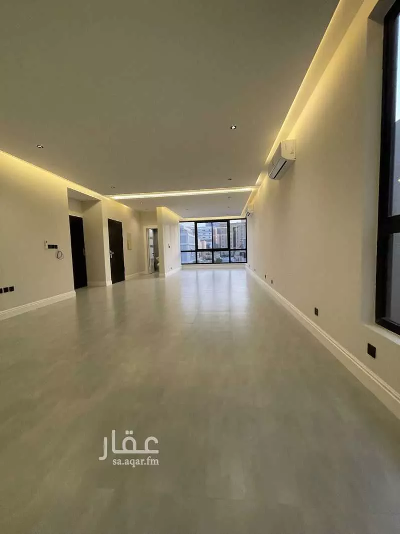 دور 5 غرف في المربع 8