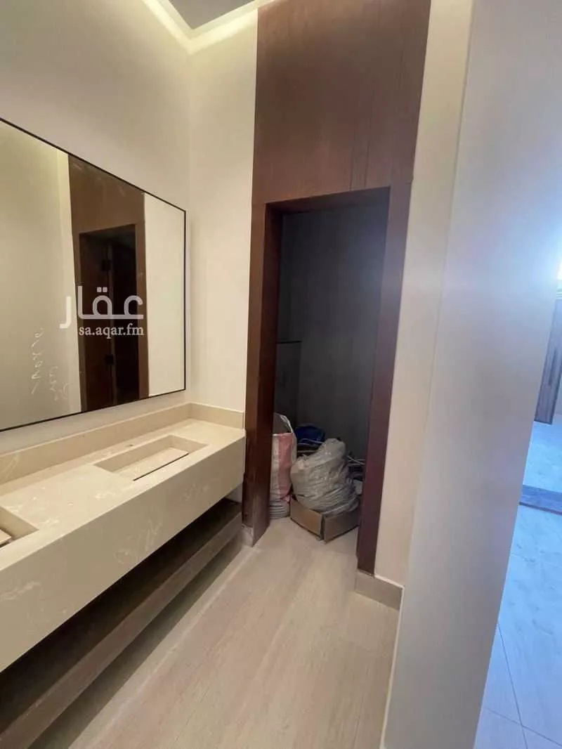 6 bedroom floor in Ash Sharq 15