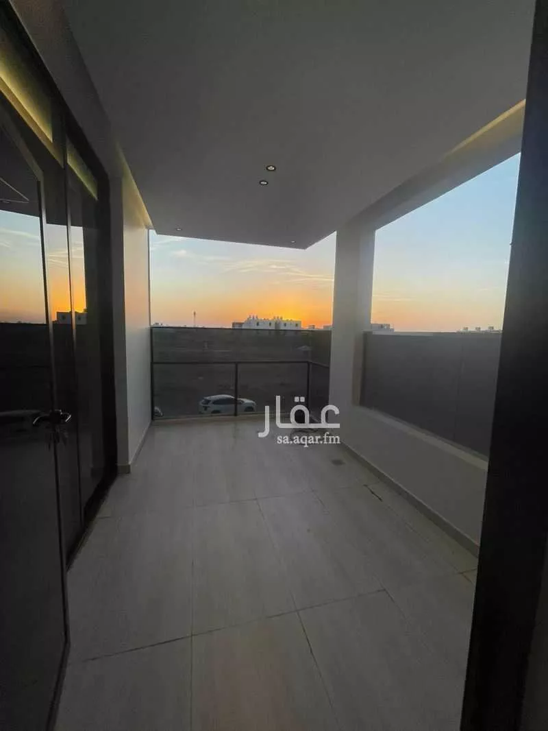 6 bedroom floor in Ash Sharq 21