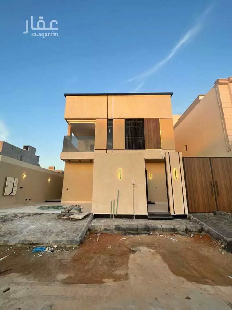 6 bedroom floor in Ash Sharq 4