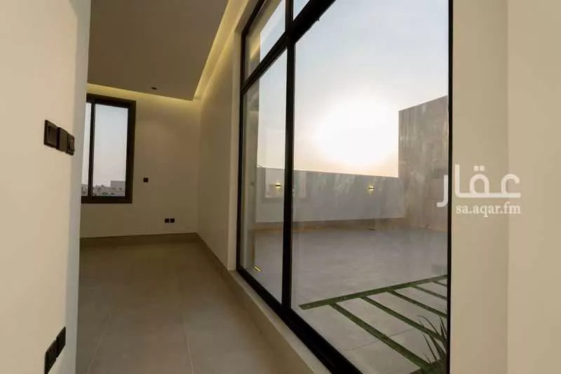 3 bedroom floor in Al Aridh 12