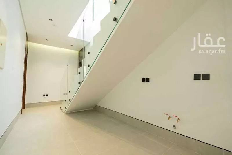 3 bedroom floor in Al Aridh 23