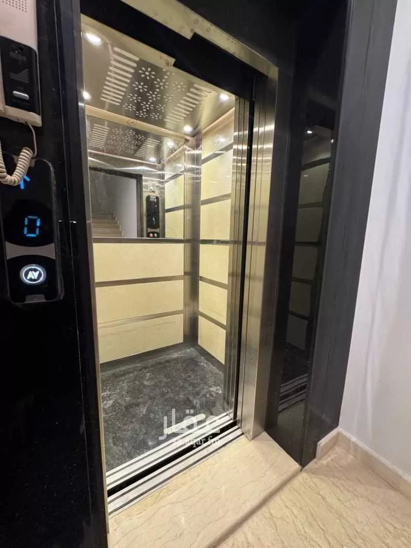 4 bedroom floor in Al Aridh 11