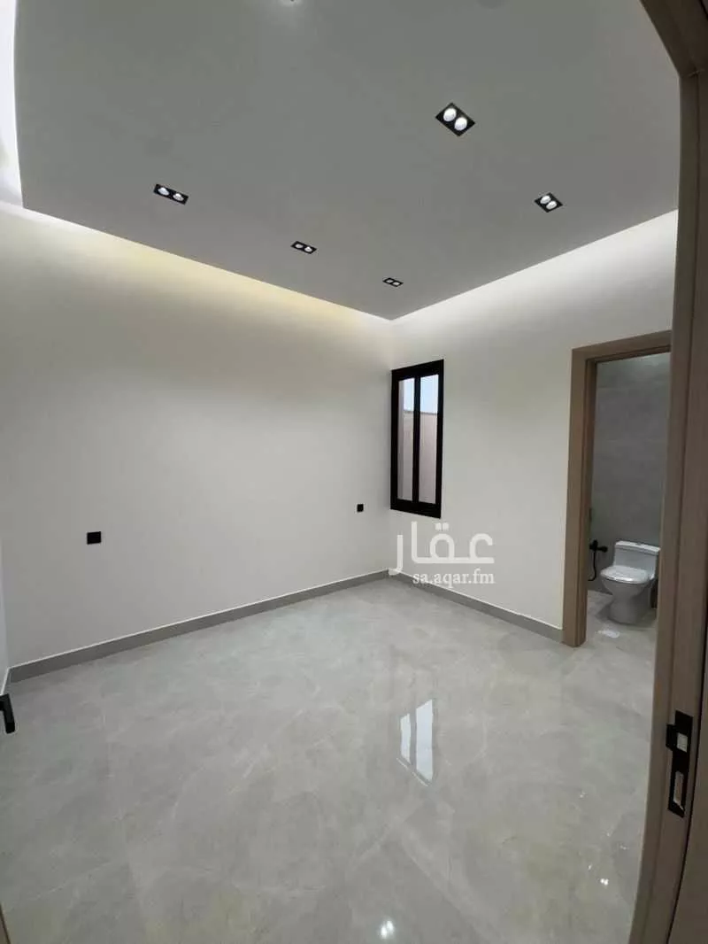 8 bedroom villa in Al Qadisiyah 6