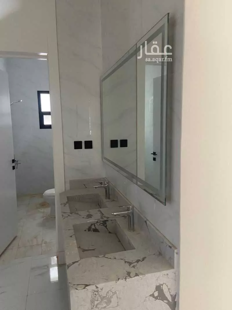 5 bedroom floor in Ash Sharq 2