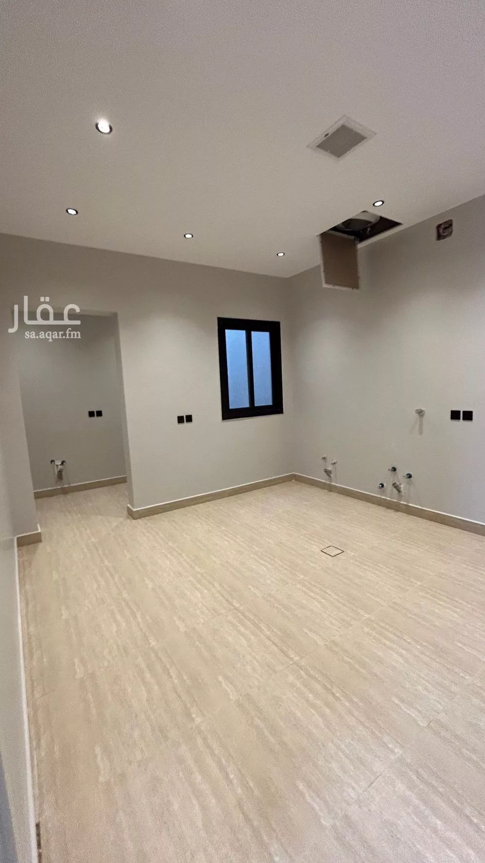 4 bedroom floor in King Faisal 8