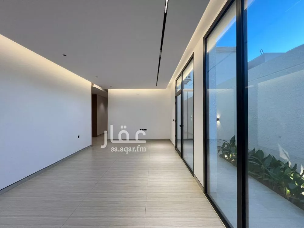 دور 3 غرف في العارض 15