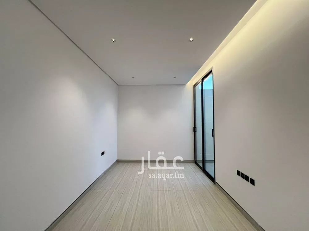 دور 3 غرف في العارض 7