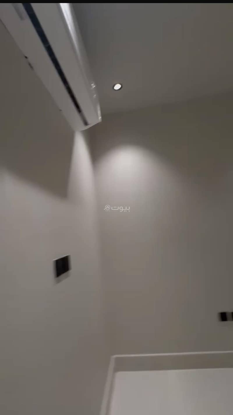 2 bedroom apartment in Al Basateen, Jeddah 4